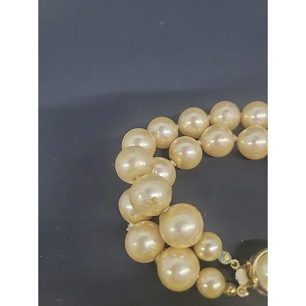 Vintage Carolee Faux Pearl Bracelet –‎ Double Strand w/ Goldtone Oval Clasp